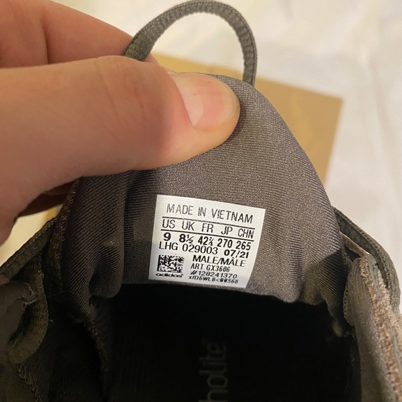 Yeezy 500 Clay Brown 9US - Picture 7 of 9